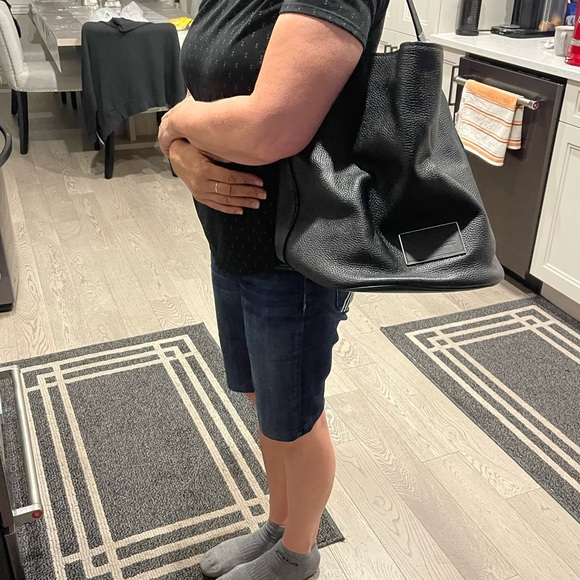 Marc Jacobs Shoulder Bag - Picture 6 of 6